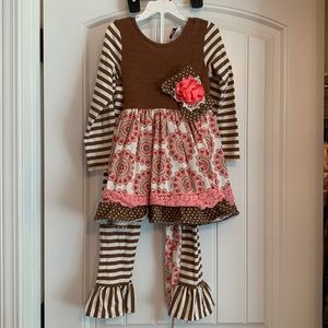 Counting Daises 2 Piece Ruffle Pants Set